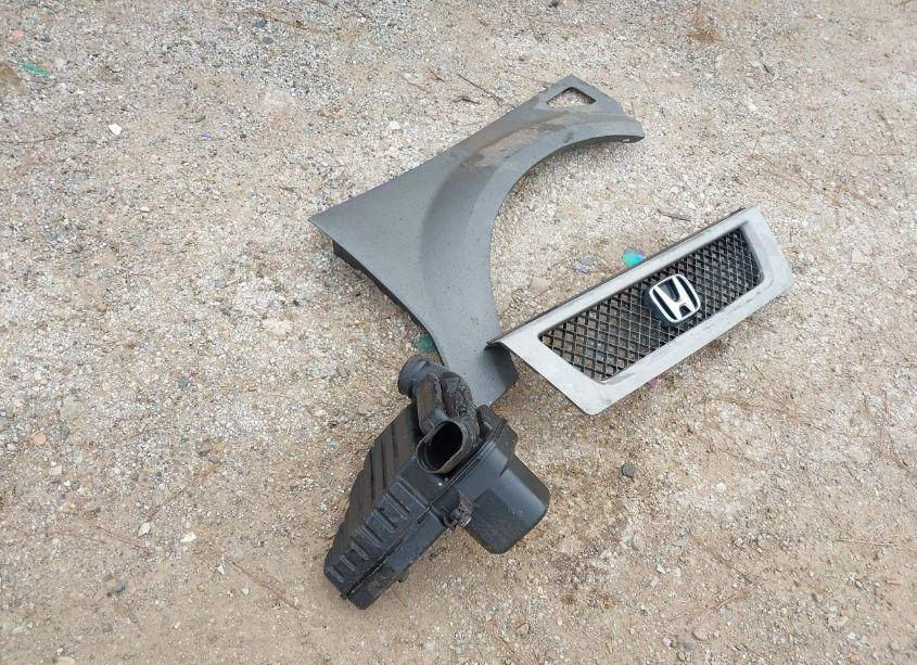 Photo 12 of 2005 Honda Element EX (VIN 5J6YH186X5L003319)