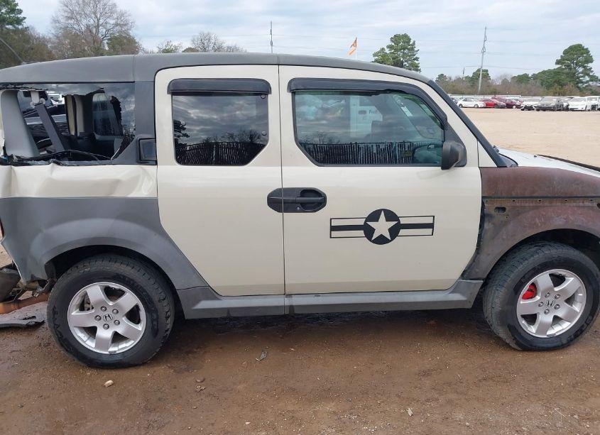 Photo 14 of 2005 Honda Element EX (VIN 5J6YH186X5L003319)