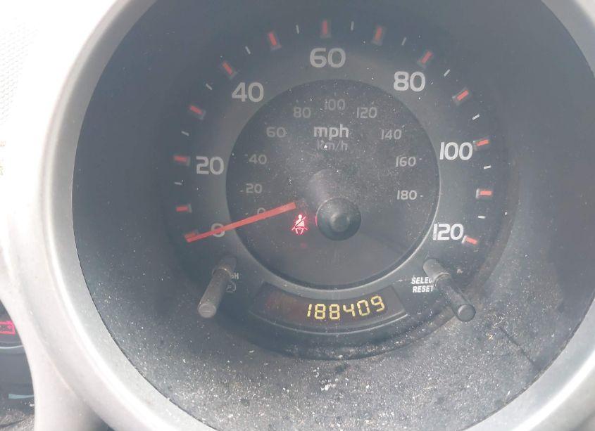 Photo 16 of 2005 Honda Element EX (VIN 5J6YH186X5L003319)