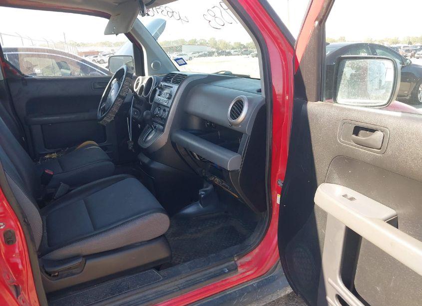 Photo 5 of 2005 Honda Element EX (VIN 5J6YH186X5L015955)