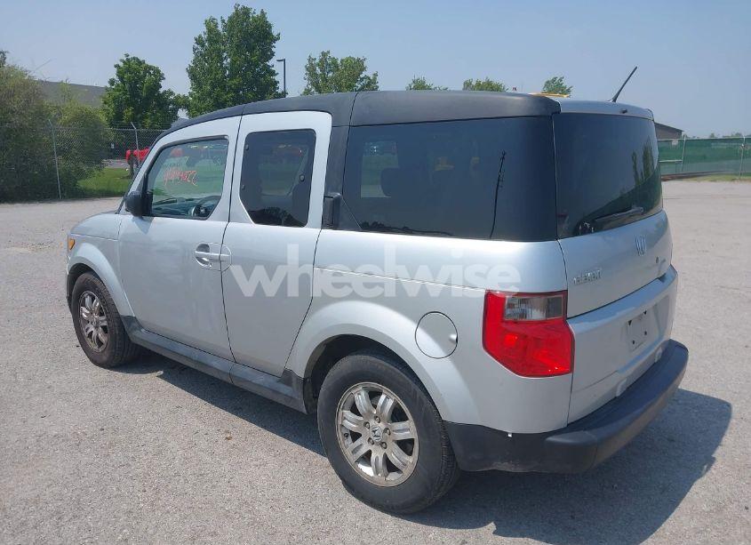 Photo 3 of 2006 Honda Element EX-P (VIN 5J6YH18706L005977)