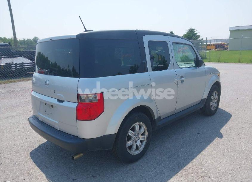 Photo 4 of 2006 Honda Element EX-P (VIN 5J6YH18706L005977)