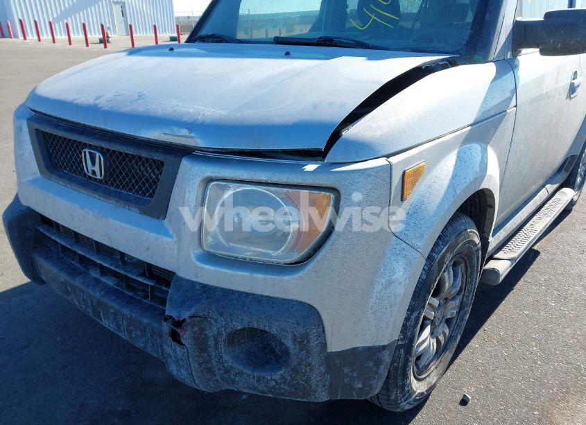 Photo 6 of 2006 Honda Element EX-P (VIN 5J6YH18736L005875)