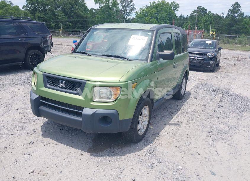 Photo 2 of 2006 Honda Element EX-P (VIN 5J6YH18756L004680)