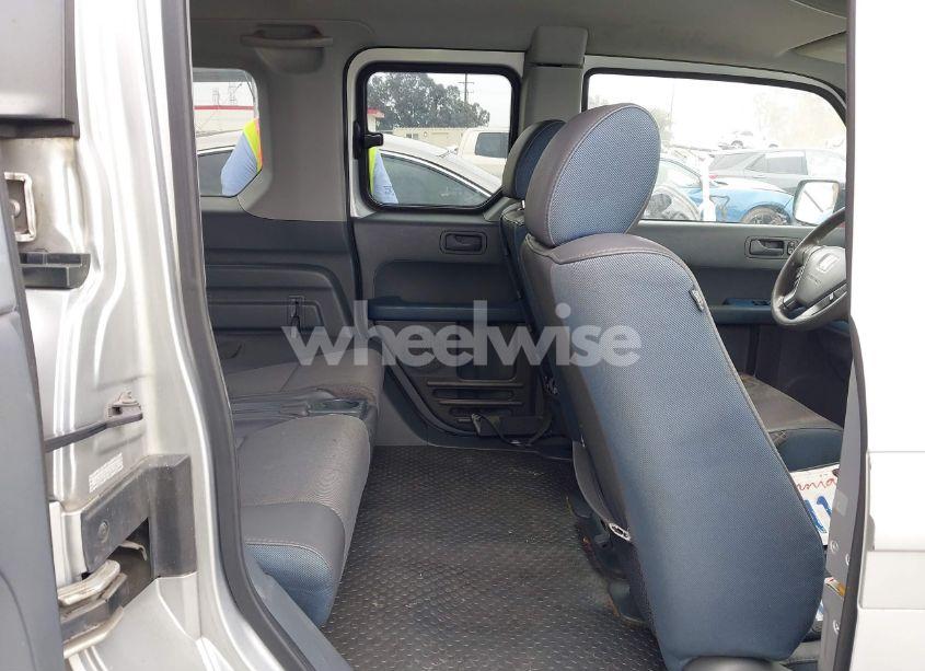 Photo 8 of 2006 Honda Element EX-P (VIN 5J6YH18766L015543)