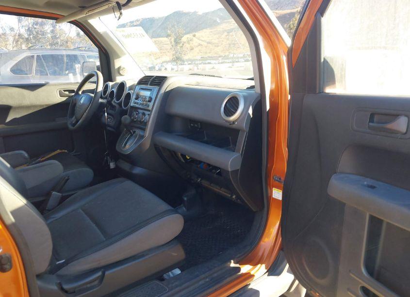 Photo 5 of 2006 Honda Element EX-P (VIN 5J6YH18766L016336)