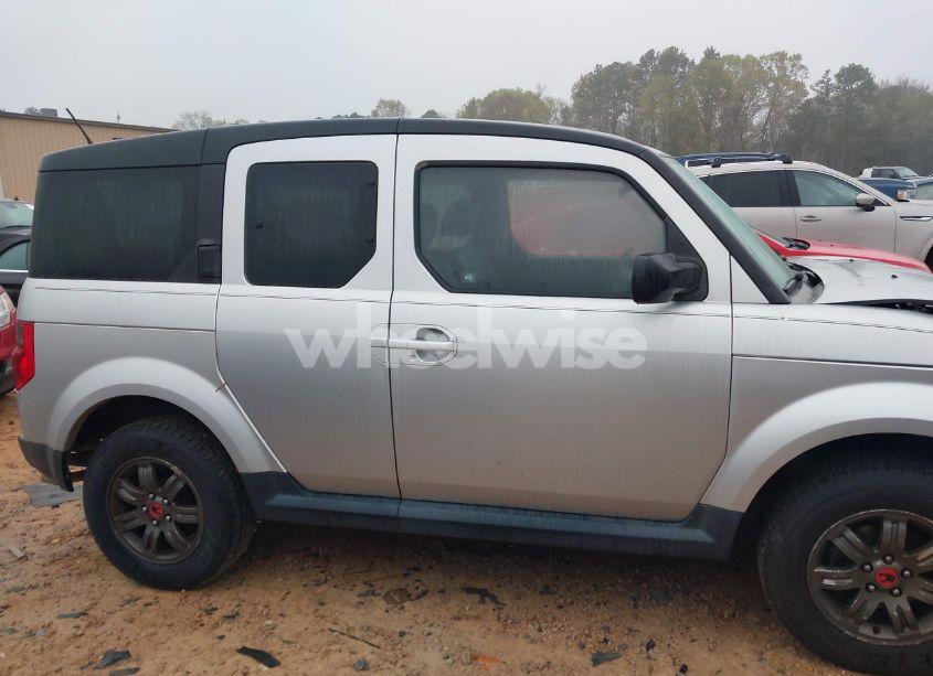 Photo 13 of 2006 Honda Element EX-P (VIN 5J6YH18776L011372)