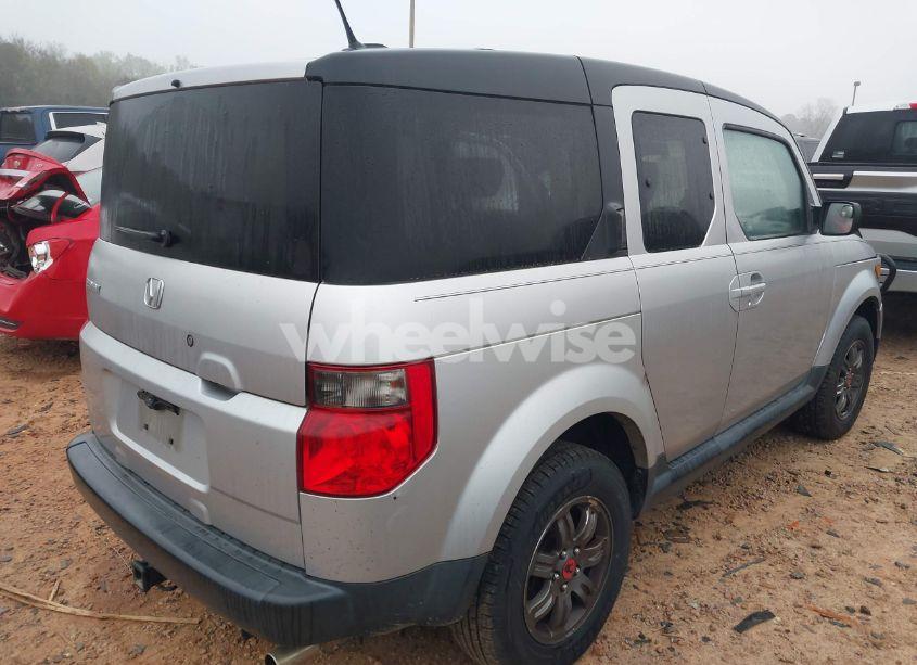 Photo 4 of 2006 Honda Element EX-P (VIN 5J6YH18776L011372)