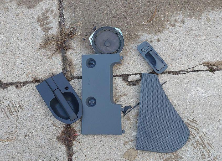 Photo 12 of 2006 Honda Element EX-P (VIN 5J6YH187X6L013925)