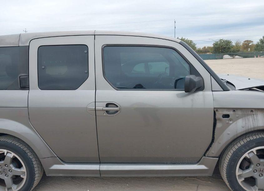 Photo 13 of 2008 Honda Element SC (VIN 5J6YH189X8L006798)