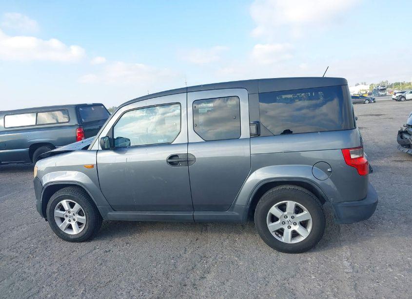 Photo 15 of 2011 Honda Element EX (VIN 5J6YH1H75BL000719)