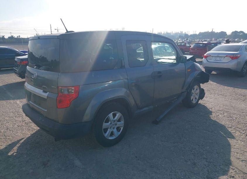 Photo 4 of 2011 Honda Element EX (VIN 5J6YH1H75BL000719)