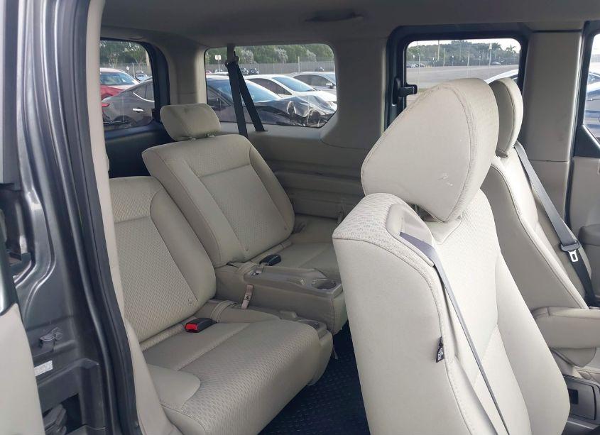 Photo 8 of 2011 Honda Element EX (VIN 5J6YH1H75BL000719)