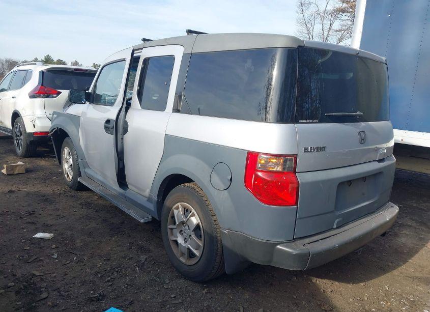 Photo 3 of 2005 Honda Element LX (VIN 5J6YH27325L033878)