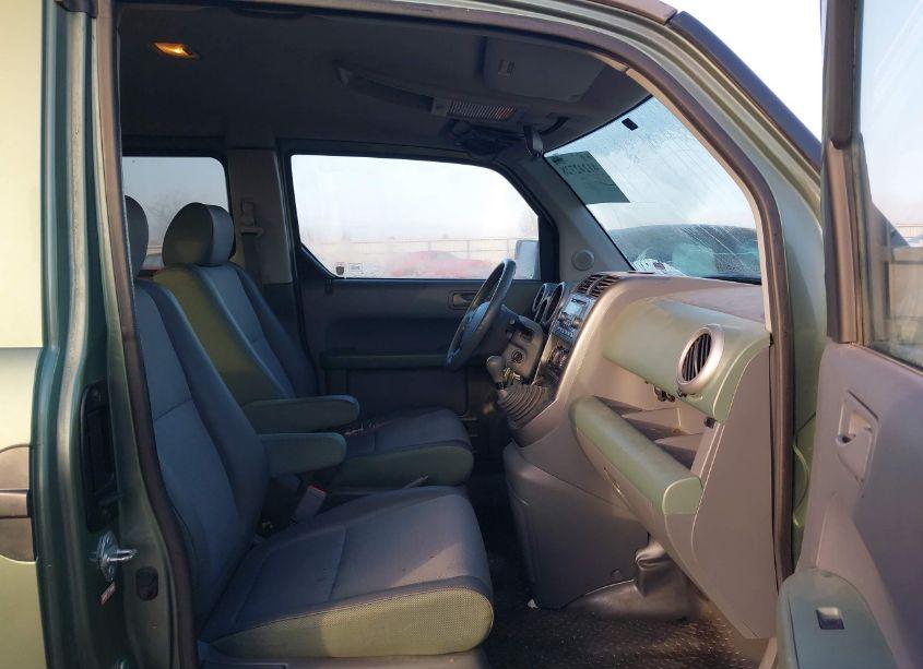 Photo 5 of 2005 Honda Element EX (VIN 5J6YH27605L030942)