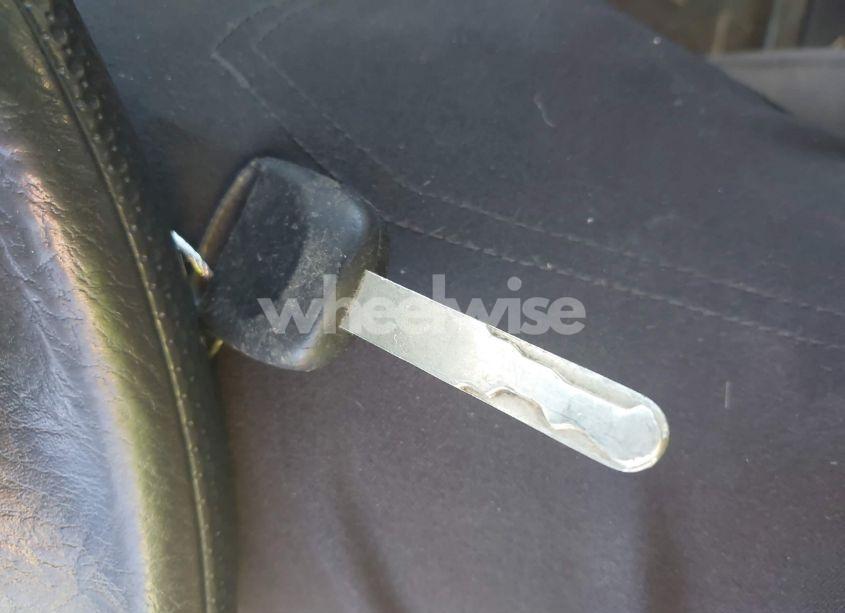 Photo 11 of 2005 Honda Element EX (VIN 5J6YH27685L007327)