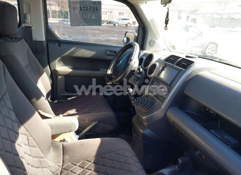 Photo 5 of 2006 Honda Element EX (VIN 5J6YH27696L005202)