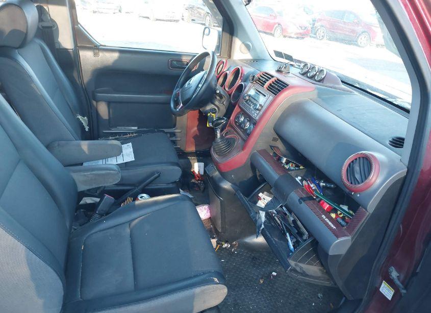 Photo 5 of 2006 Honda Element EX-P (VIN 5J6YH27786L003031)