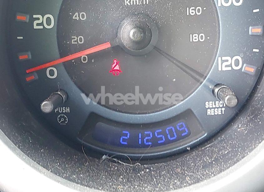 Photo 15 of 2003 Honda Element DX (VIN 5J6YH28273L001740)