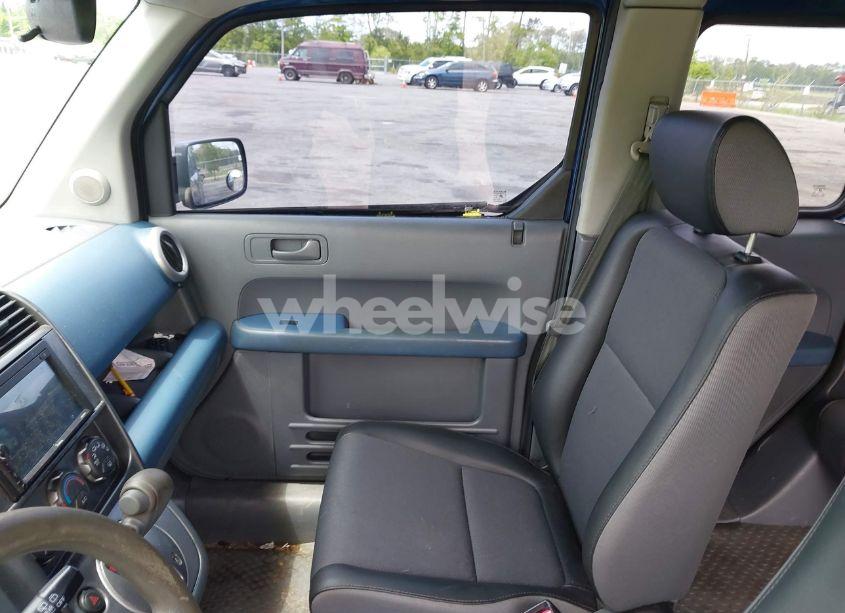 Photo 5 of 2003 Honda Element DX (VIN 5J6YH28273L001740)