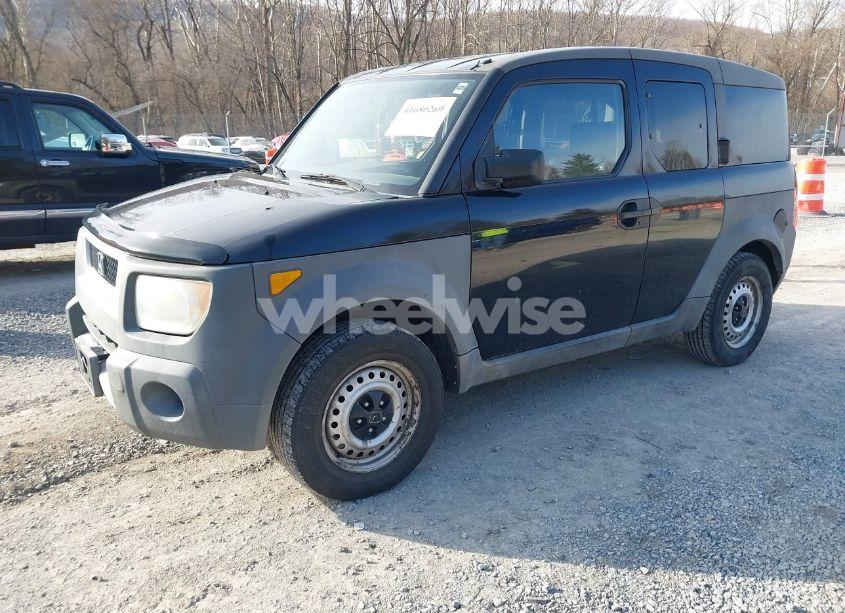 Photo 2 of 2004 Honda Element LX (VIN 5J6YH28304L009849)