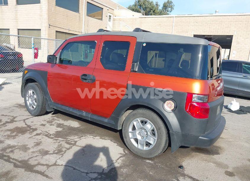 Photo 3 of 2005 Honda Element LX (VIN 5J6YH28305L017158)