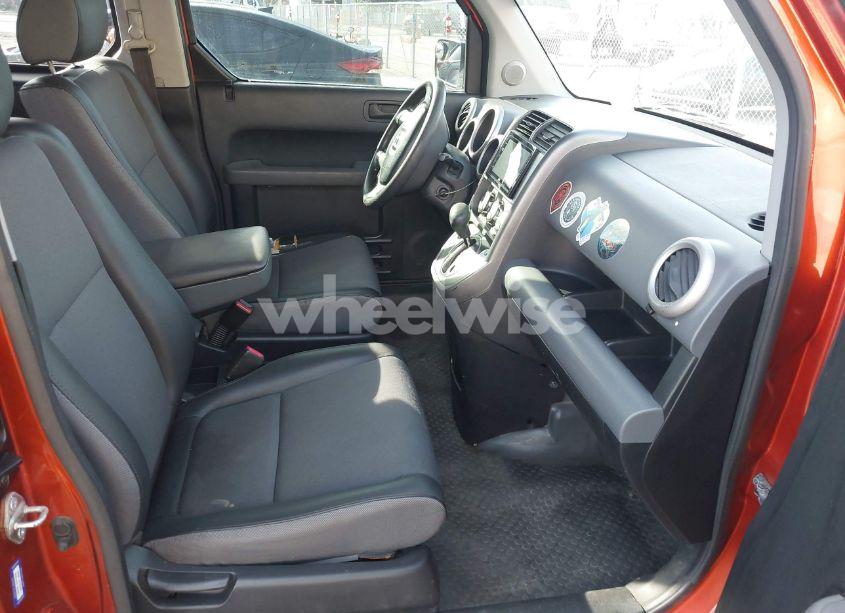 Photo 5 of 2005 Honda Element LX (VIN 5J6YH28305L017158)