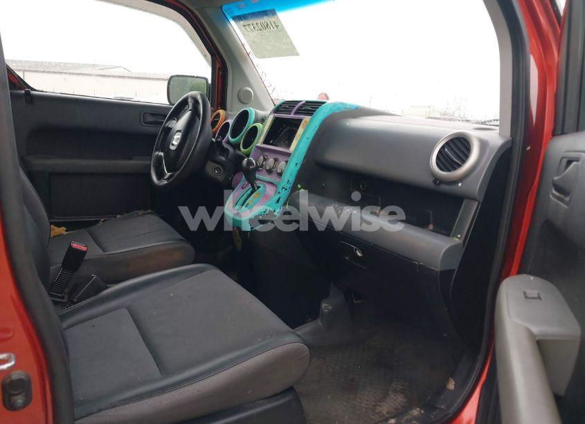 Photo 5 of 2005 Honda Element LX (VIN 5J6YH28325L025830)