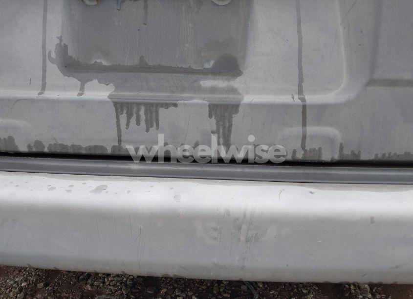 Photo 6 of 2005 Honda Element LX (VIN 5J6YH28325L025830)