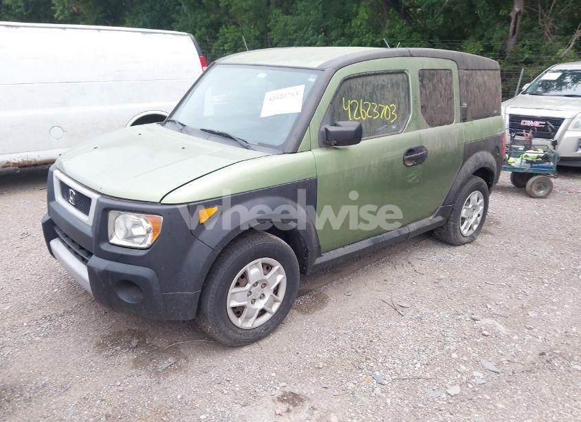 Photo 2 of 2006 Honda Element LX (VIN 5J6YH28346L026608)