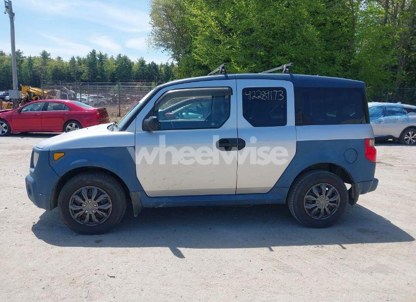 Photo 12 of 2006 Honda Element LX (VIN 5J6YH28356L014841)