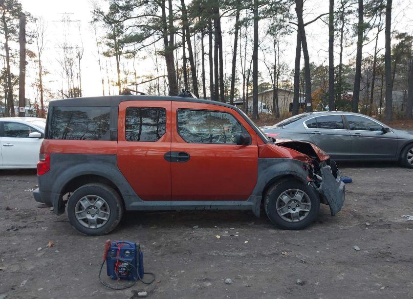 Photo 13 of 2005 Honda Element LX (VIN 5J6YH28395L012721)