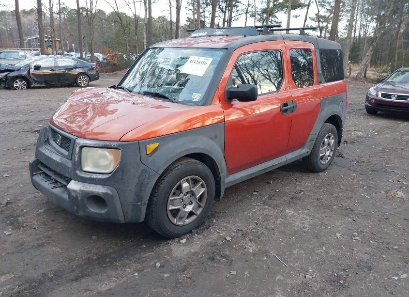 Photo 2 of 2005 Honda Element LX (VIN 5J6YH28395L012721)