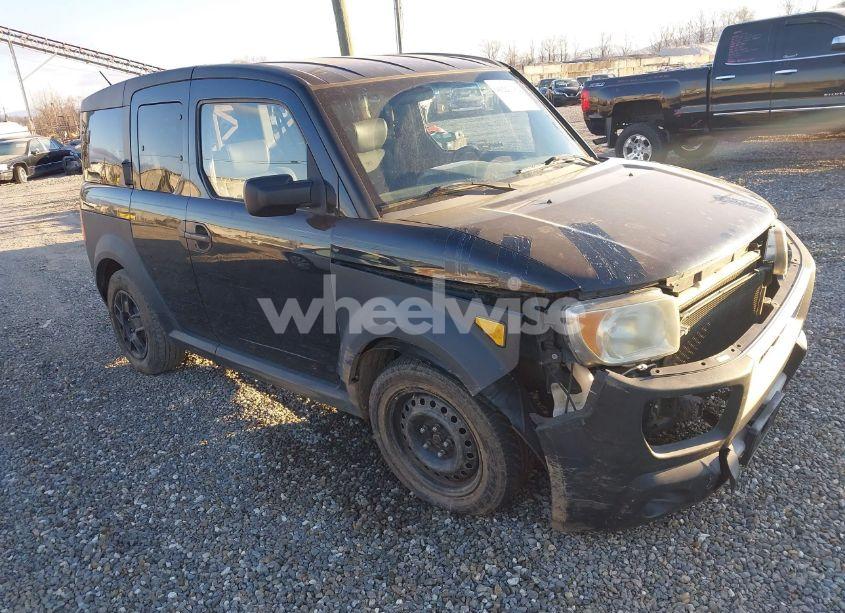 2006 Honda Element LX (VIN 5J6YH283X6L019579) main photo