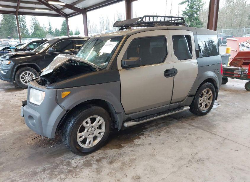Photo 2 of 2004 Honda Element EX (VIN 5J6YH28504L031643)