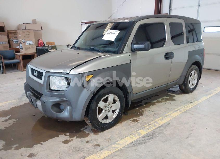 Photo 2 of 2003 Honda Element EX (VIN 5J6YH28513L003204)