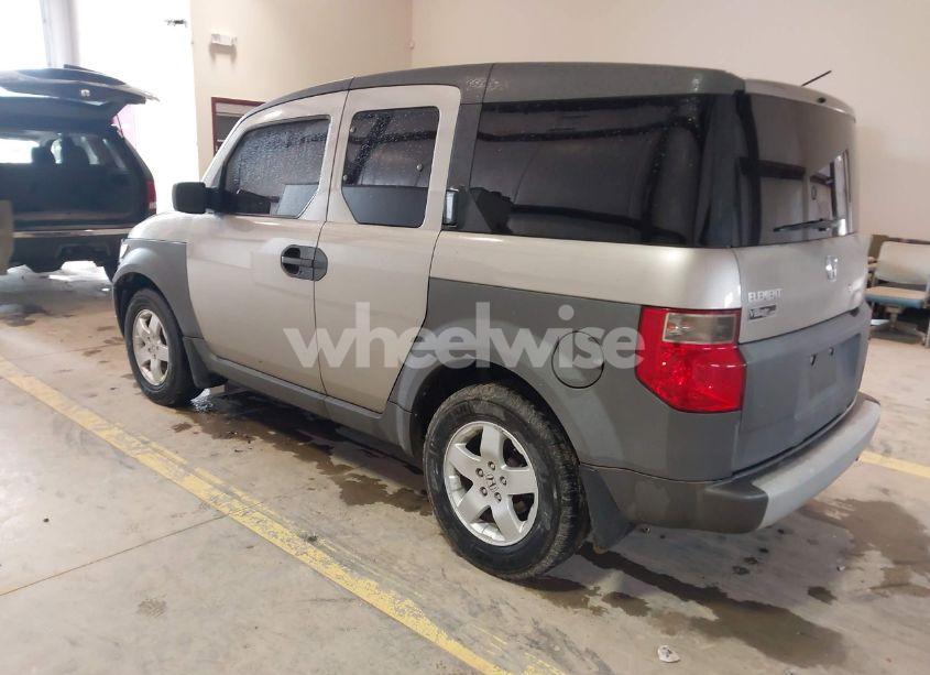 Photo 3 of 2003 Honda Element EX (VIN 5J6YH28513L003204)
