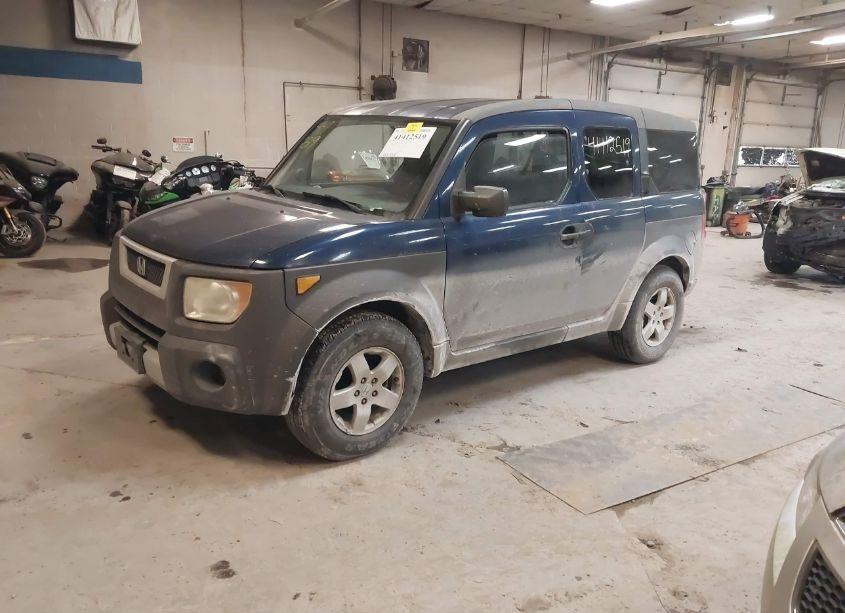 Photo 2 of 2003 Honda Element EX (VIN 5J6YH28513L017619)