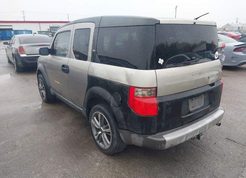 Photo 3 of 2003 Honda Element EX (VIN 5J6YH28513L025042)