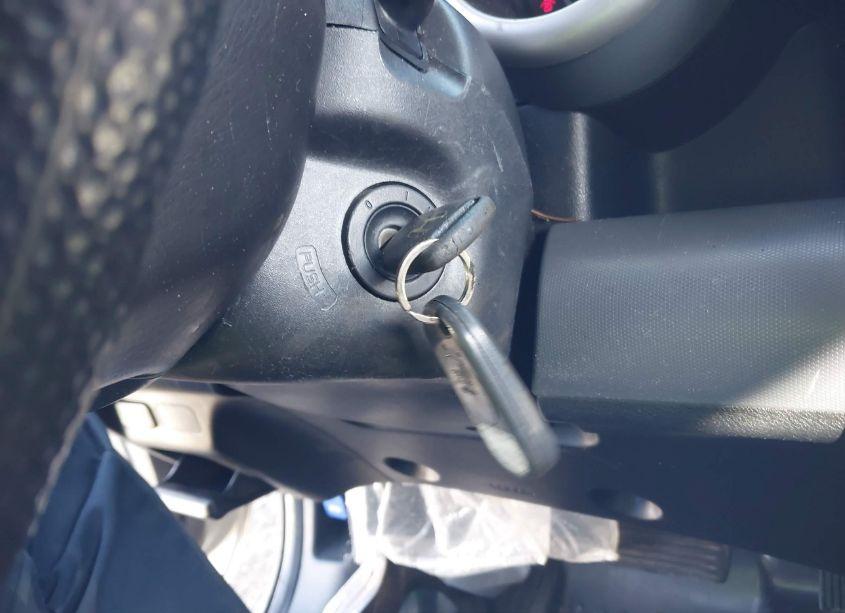 Photo 11 of 2004 Honda Element EX (VIN 5J6YH28534L008373)