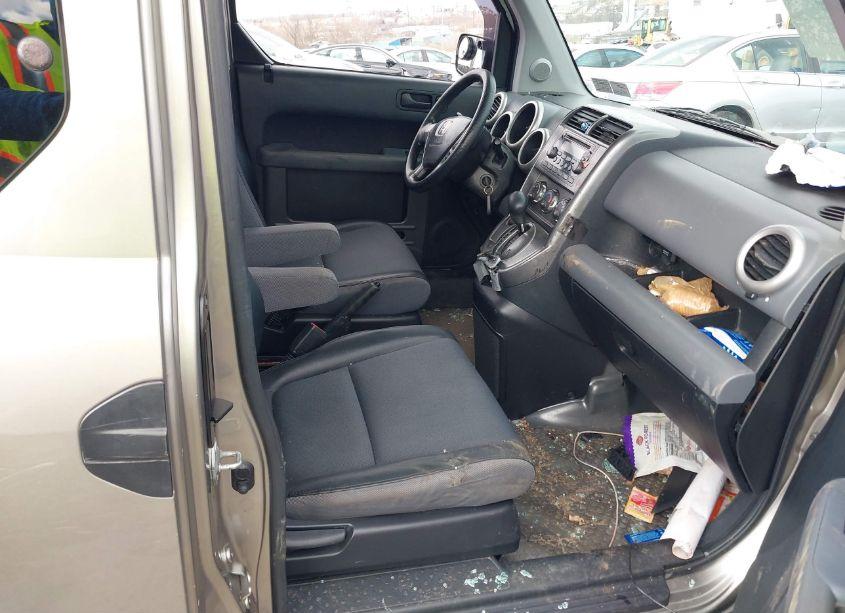 Photo 5 of 2004 Honda Element EX (VIN 5J6YH28534L008373)