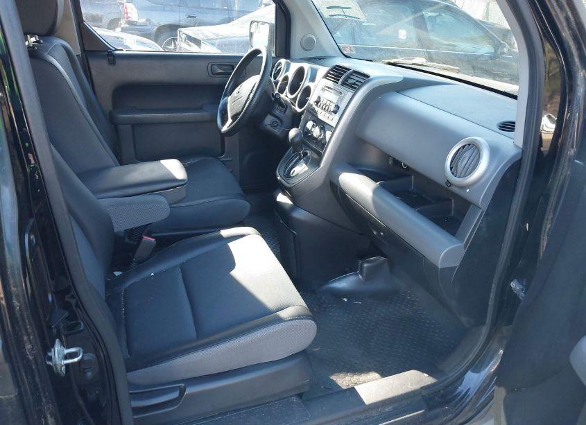 Photo 5 of 2004 Honda Element EX (VIN 5J6YH28534L012083)