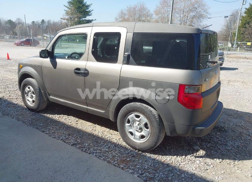 Photo 3 of 2003 Honda Element EX (VIN 5J6YH28543L002645)