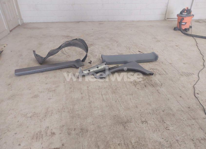 Photo 12 of 2003 Honda Element EX (VIN 5J6YH28543L010289)