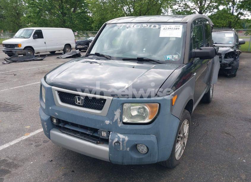 Photo 2 of 2003 Honda Element EX (VIN 5J6YH28543L017257)