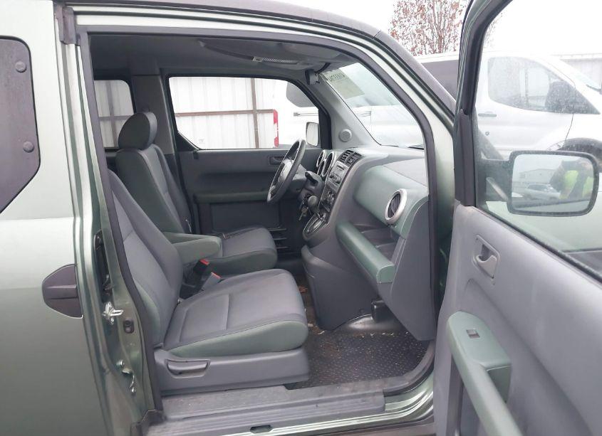 Photo 5 of 2004 Honda Element EX (VIN 5J6YH28554L030830)