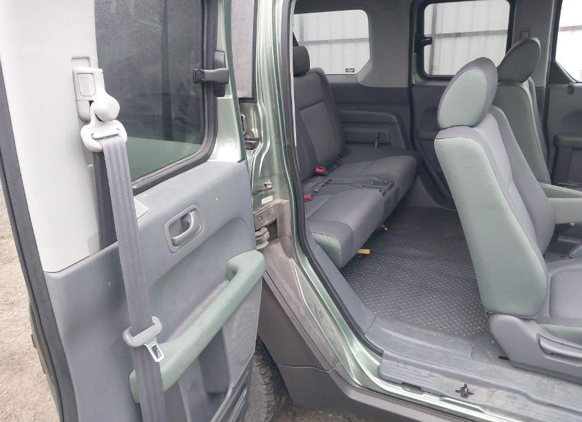 Photo 8 of 2004 Honda Element EX (VIN 5J6YH28554L030830)