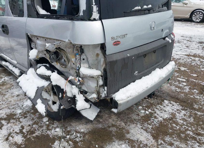 Photo 19 of 2003 Honda Element EX (VIN 5J6YH28563L003019)