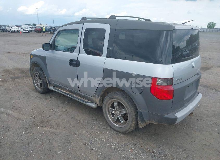 Photo 3 of 2003 Honda Element EX (VIN 5J6YH28563L005417)