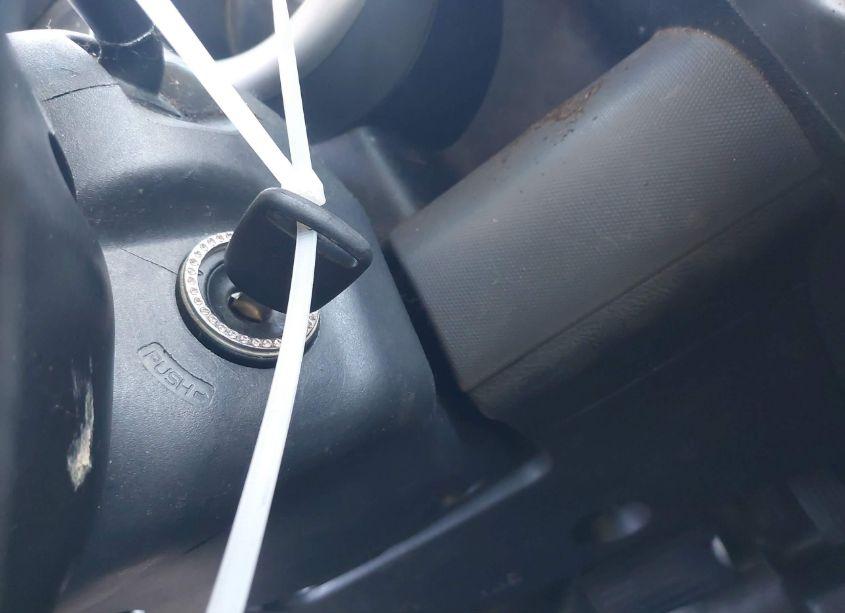 Photo 11 of 2003 Honda Element EX (VIN 5J6YH28563L007829)